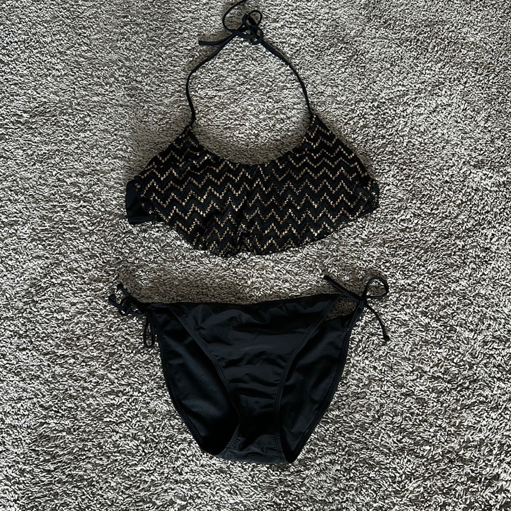Excellent condition exhilaration bikini size extra, large, black, and gold
